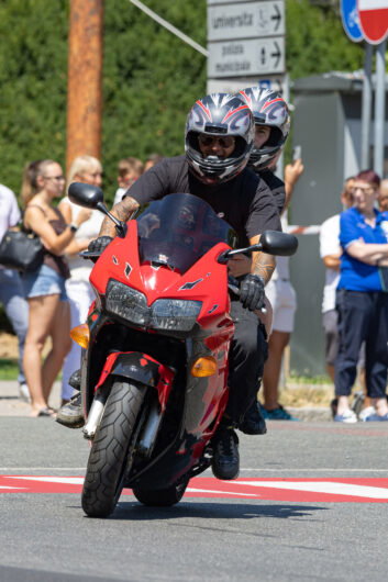 Motoraduno Madonnina dei Centauri: le foto della sfilata in piazza Garibaldi ad Alessandria