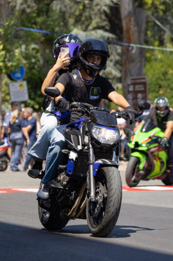 Motoraduno Madonnina dei Centauri: le foto della sfilata in piazza Garibaldi ad Alessandria