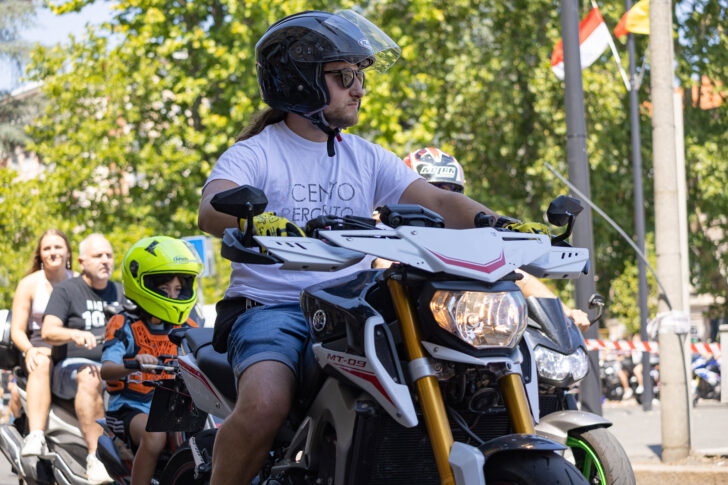 Motoraduno Madonnina dei Centauri: le foto della sfilata in piazza Garibaldi ad Alessandria