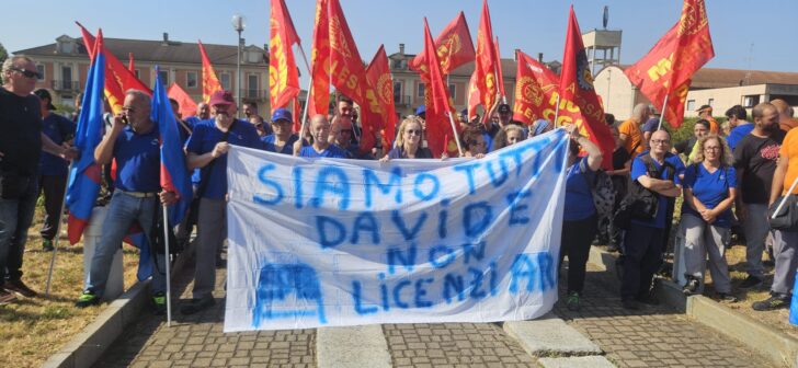 Sciopero e presidio davanti alla EPTA di Casale: Fiom, Uilm e dipendenti contro il licenziamento di un lavoratore