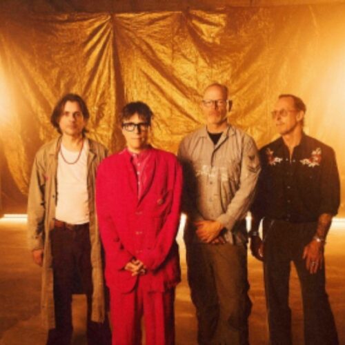I Weezer hanno annunciato il loro nuovo progetto, “Weezer”