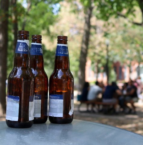 Voghera, ordinanza per sicurezza e decoro: stop a vetro, lattine e consumo di alcol in tre aree della città fino al 23 agosto