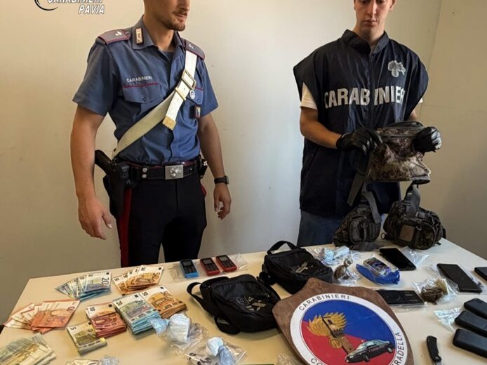 Spaccio nei boschi tra Miradolo Terme e Graffignana: scattano due arresti, il sequestro di oltre 700 grammi di droga e di 10 mila euro