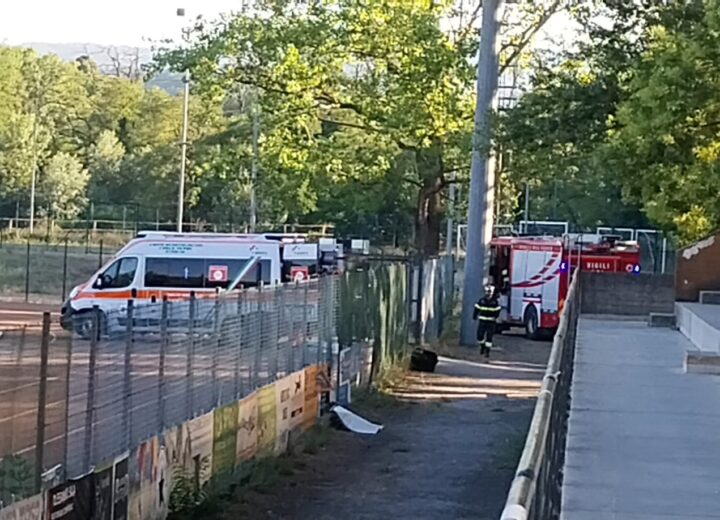 Scontro tra moto e auto a Ovada: motociclista di 55 anni elitrasportato al Cto di Torino