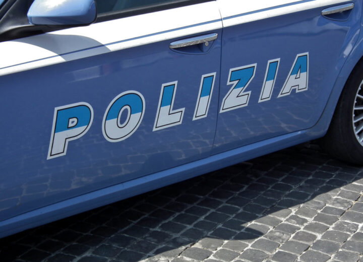 Rapinarono e picchiarono un 70enne a Genova: due sedicenni rintracciati e arrestati in provincia di Alessandria