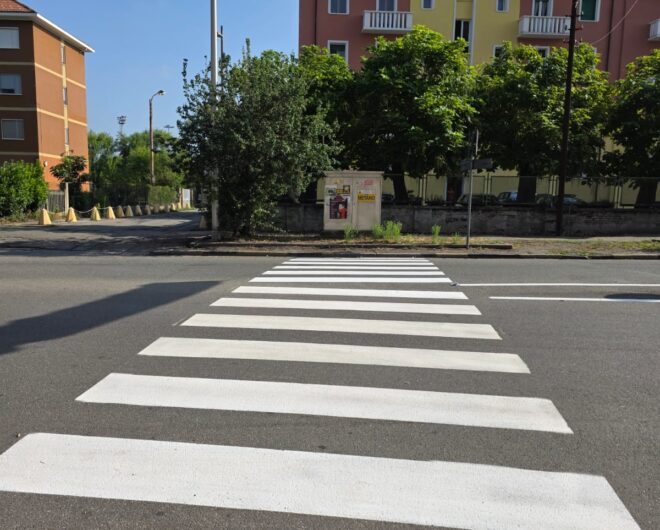 Al quartiere Cristo di Alessandria rifatte le strisce pedonali e nuovi limiti ai mezzi pesanti