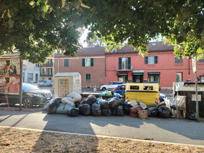 Abbandono di rifiuti, il quartiere Cristo dice “basta”: “Serve tolleranza zero contro gli incivili”