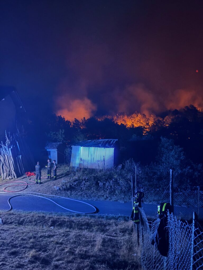 Incendio Mornese - Foto Mornese E20