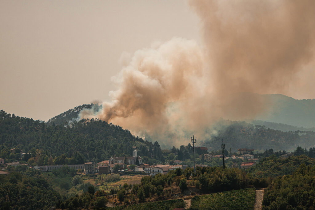 Incendio Mornese martedì 4 agosto 2026 foto di Matteo