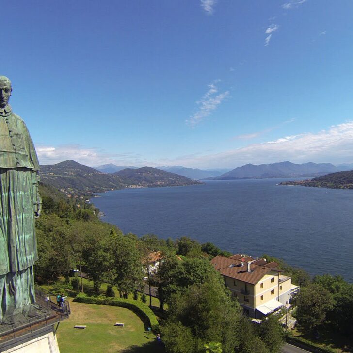 San Carlone, una sera tra storia e panorama: il 20 agosto visita guidata al tramonto ad Arona