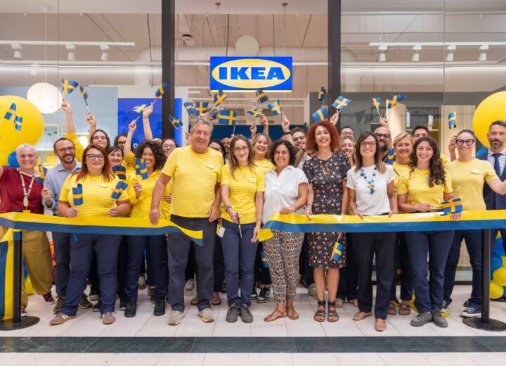 Inaugurato lo spazio Ikea per progettare casa e ufficio. Rinnovato anche l’impegno con Me.dea.