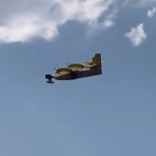Incendio a Belforte: iniziati i sorvoli del canadair