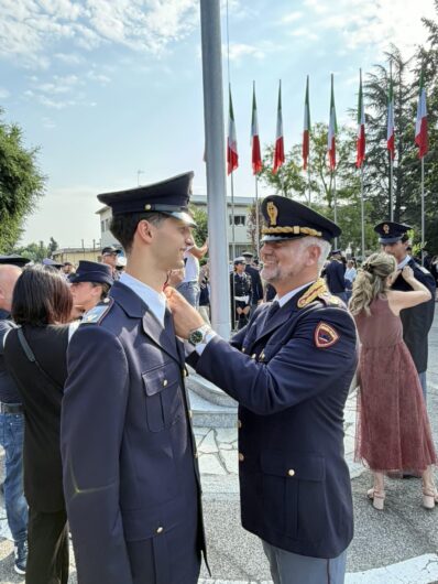 Alla Scuola di Polizia di Alessandria la consegna degli alamari agli allievi agenti del 233° corso