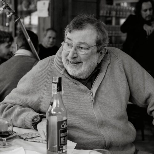Addio “Maestrone”: è morto Francesco Guccini