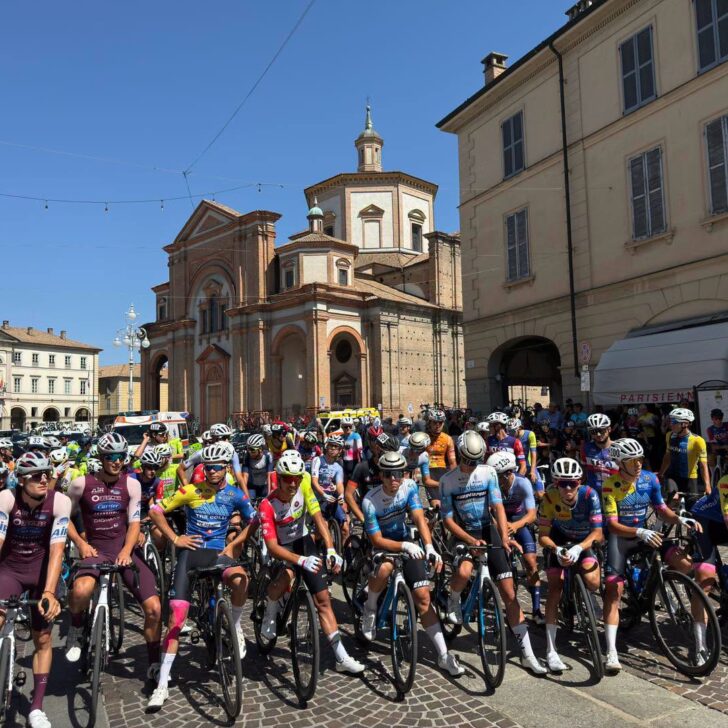 Ciclismo: partita da Voghera la 54ª Freccia dei Vini