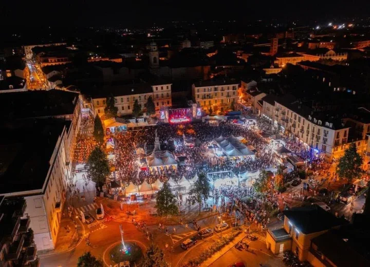 Bolle di Malto, tutto pronto per l’inaugurazione. Domenica il primo fusto scende da Oropa e dà il via al festival a Biella