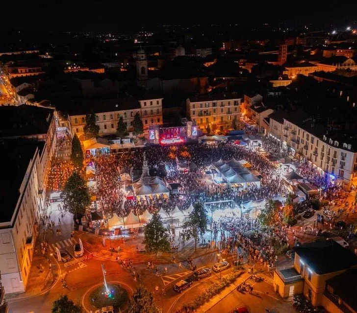 Bolle di Malto, tutto pronto per l’inaugurazione. Domenica il primo fusto scende da Oropa e dà il via al festival a Biella