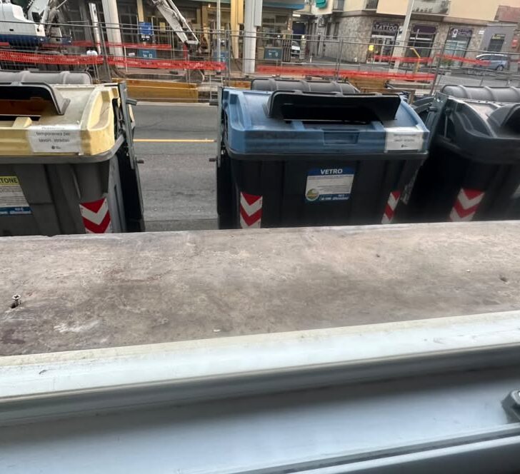 Rabbia per il teleriscaldamento in via Marengo: cassonetti “sotto le finestre” e attività commerciali “isolate”