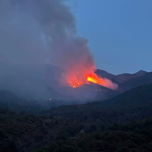 Incendio boschivo a Mornese: versante della Lavagnina devastato dalle fiamme