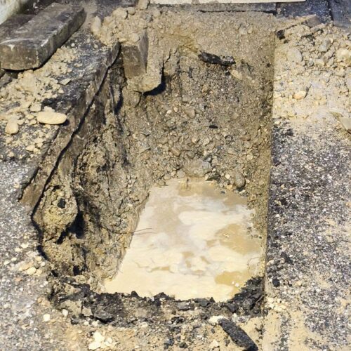 A Valenza guasto alla conduttura idrica: una zona della città senza acqua