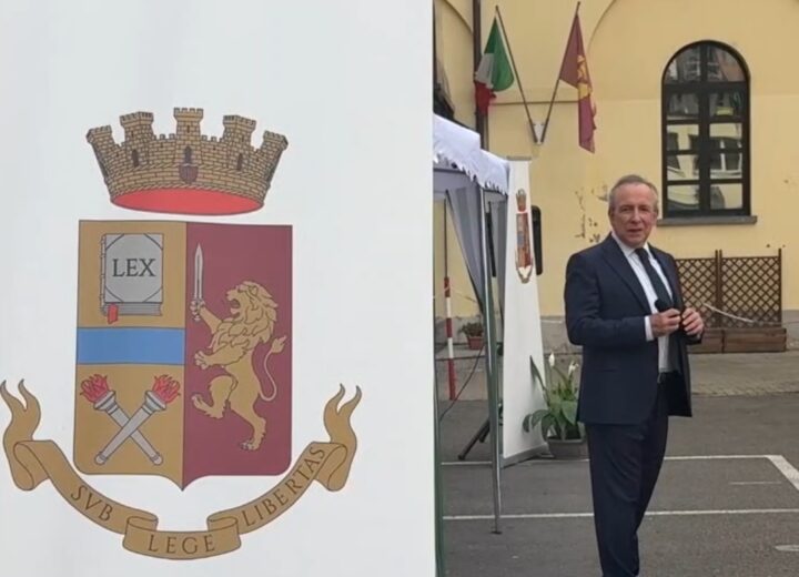 Il Questore Sergio Molino saluta la Polizia dopo 37 anni: “Non lavorate per la carriera, lavorate perché ci credete”