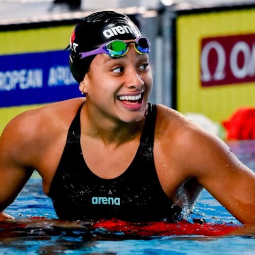 Spaziale Sara Curtis, oro europeo e record del mondo nei 50 dorso. Cirio: “Orgoglio del Piemonte e dell’Italia”