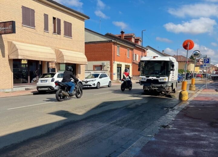 Amag Ambiente in azione a Spinetta Marengo dopo gli allagamenti: ripulita via Genova