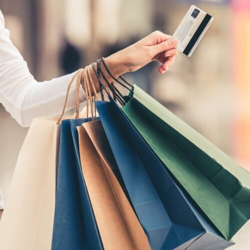 Voghera punta sul commercio: nuovo progetto tra sicurezza, verde e 50 mila euro per le imprese