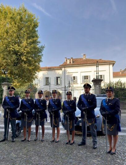 La Polizia di Stato celebra San Michele Arcangelo: in Questura svelata l’opera di Massimo Ippoliti