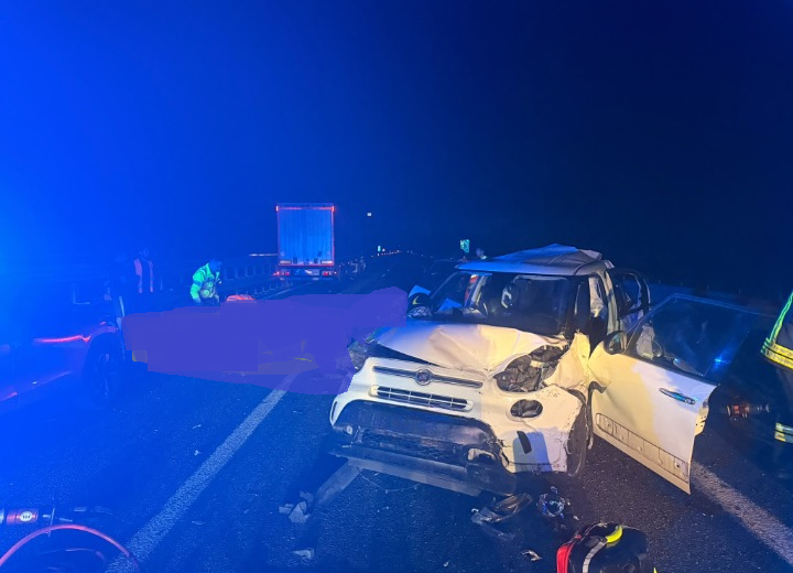 Tragedia nella notte sull’A21, muore un 48enne di Valenza