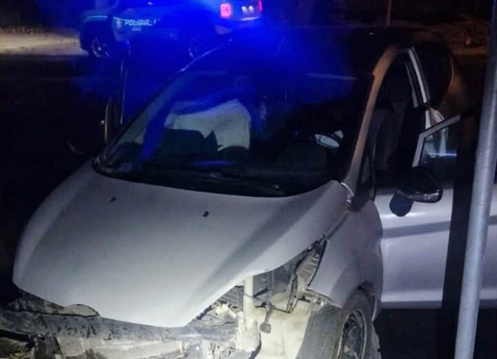 Incidente e cordolo spostato di 30 metri. Il sindaco di Ovada loda la Polizia locale e raccomanda prudenza