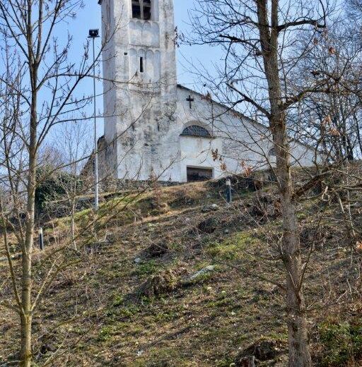 Pieve di San Maurizio, la chiesa sconosciuta che custodisce mille anni di affreschi