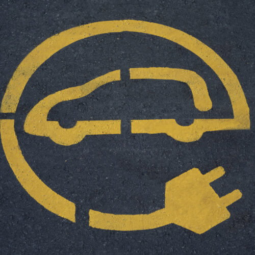 Auto elettriche: tipologie e cosa sapere prima dell’acquisto