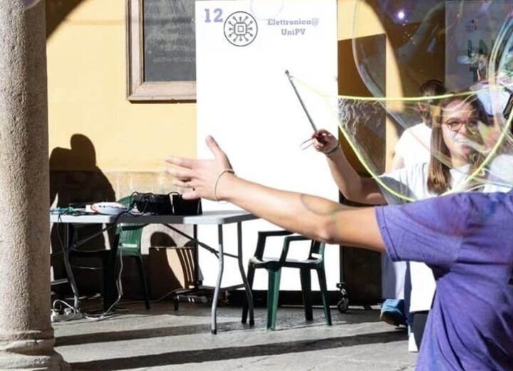 A Pavia la scienza incontra la città: venerdì torna la Notte delle Ricercatrici e dei Ricercatori