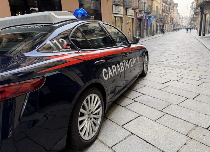 Maltrattamenti, umiliazioni e atti persecutori contro la compagna: arrestato a Bereguardo