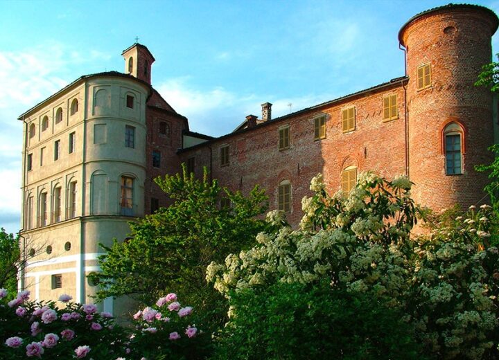 Castelli Aperti: domenica 13 settembre viaggio tra dimore storiche, borghi e tesori del Piemonte