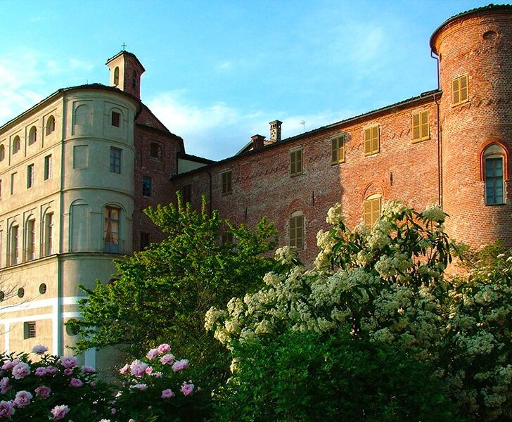 Castelli Aperti: domenica 13 settembre viaggio tra dimore storiche, borghi e tesori del Piemonte