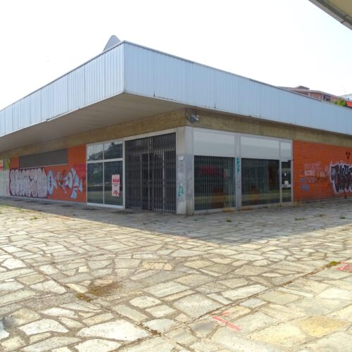 Il centro Dea potrà rinascere: stabili chiusi da tempo ora ufficialmente sul mercato