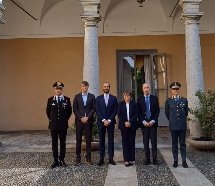 Movida a Pavia e nuove regole sugli alcolici. La Prefettura: “Divertimento e sicurezza possono convivere”