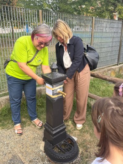 Una nuova fontana nel parco davanti alla scuola Morando e all’asilo Mary Poppins di Alessandria