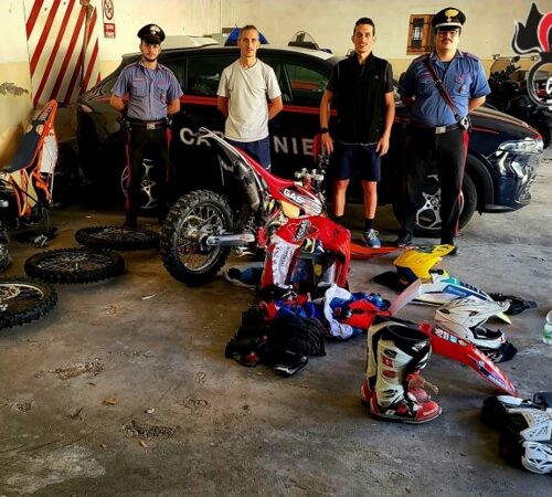 Furto di moto a Ottobiano, ritrovate tre enduro nascoste in un furgone