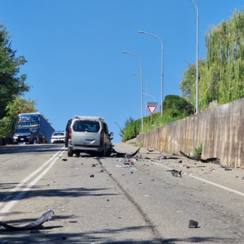 Incidente con fuga a Valenza: due persone bloccate