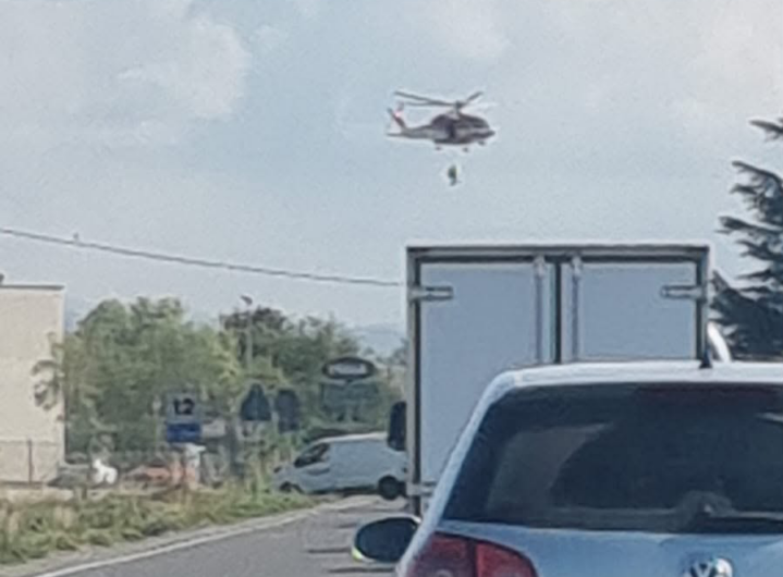Grave incidente a Pozzolo Formigaro: coinvolto anche un bambino di 4 mesi portato in ospedale in codice rosso