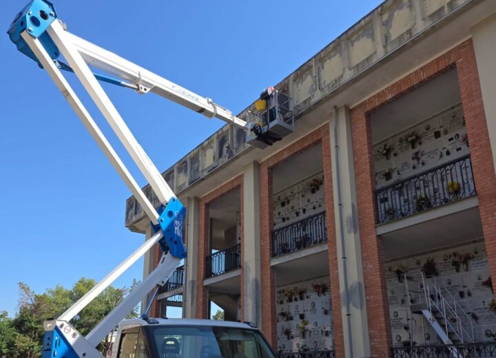Al cimitero di Alessandria proseguono i lavori sui sepolcreti chiusi, sindaco: “Siamo in linea con i tempi”