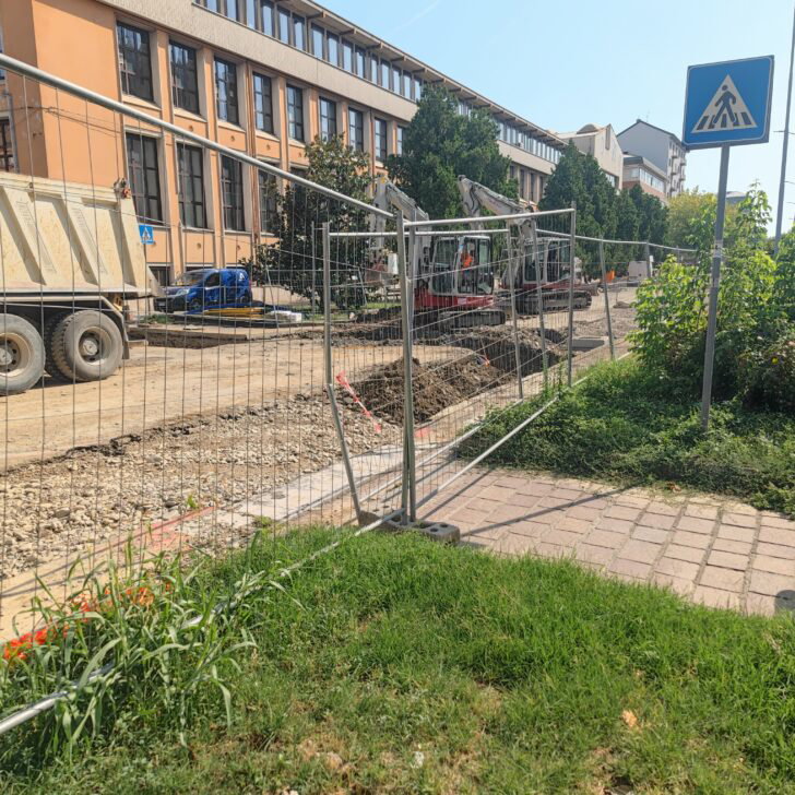 Rottura conduttura idrica in spalto Borgoglio: l’acqua tornerà entro le 20