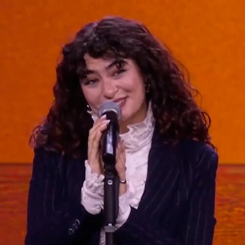 La mosca di Miryam Belfiore spiazza tutti e vola alle audizioni di X Factor: tre sì per l’artista sansalvatorese