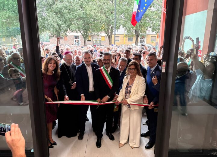 A Tortona inaugurata la nuova scuola “Salvo d’Acquisto”: da lunedì accoglierà 300 bambini