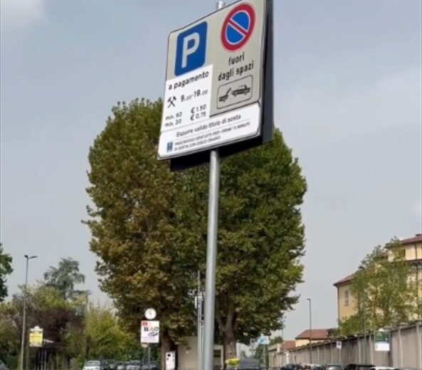Sosta a pagamento, Casale Davvero chiede lo stop durante la Festa del Vino: “Serve una revisione del piano”