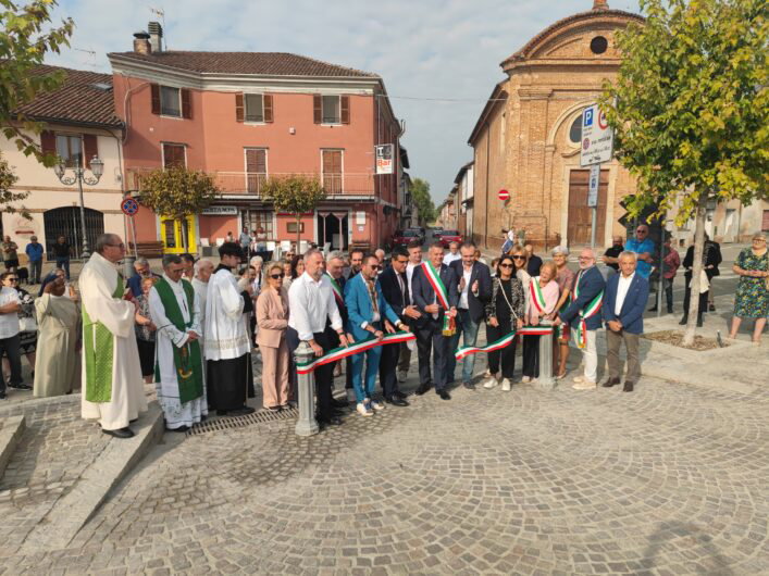 A Quargnento inaugurata piazza 1° maggio dopo i lavori di riqualificazione