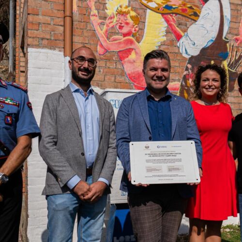 A Moncalvo la cabina elettrica diventa un’opera d’arte dedicata a Guglielmo Caccia